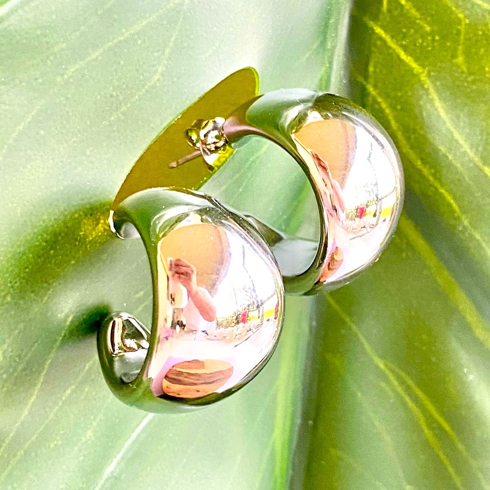 NEW Rhodium Thick Huggies Earrings